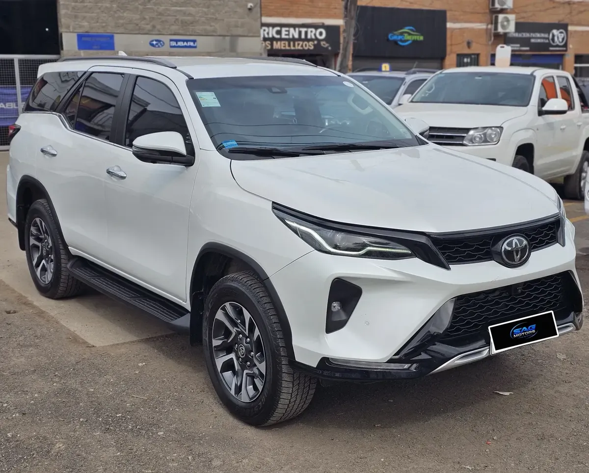 Toyota SW4 2024